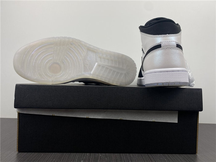 jordan1 mid Di*m*nd shorts dh6933-100