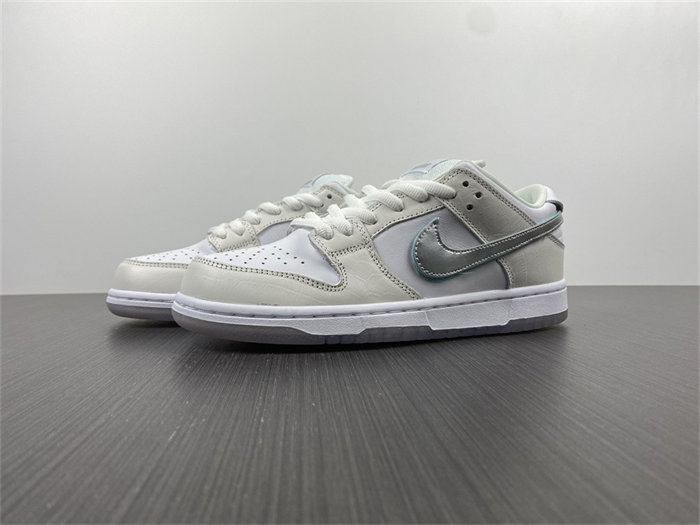 nike sb dunk low Di*m*nd supply co white Di*m*nd bv1310-100