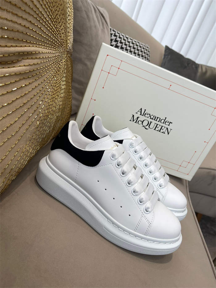 Alexander McQueen Oversized