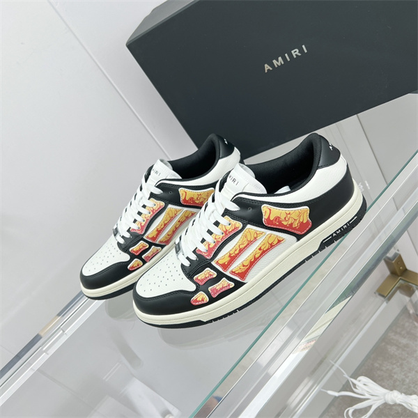 AMIR1 SNEAKERS
