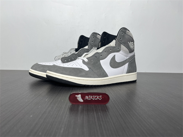 Jordan 1 Retro High OG Washed Black DZ5485-051