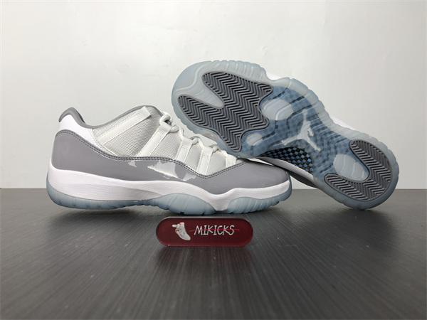 Air Jordan 11 Low “Cement Grey”AV2187-140