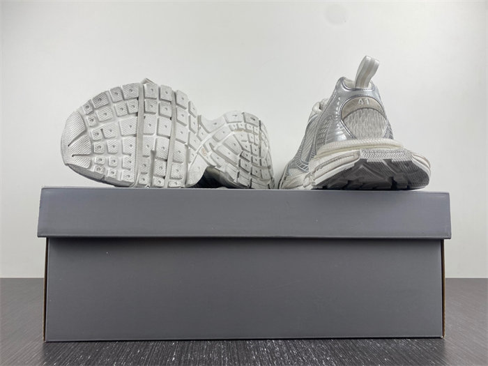 Balenciaga Phantom 734734 W3XL2 0101