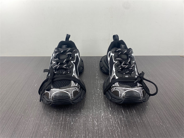 Balenciaga 3XL Black 734731W3XL11090