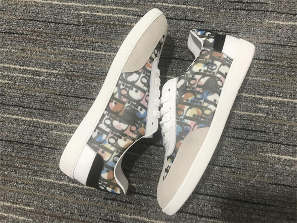 Dior Sneaker 033
