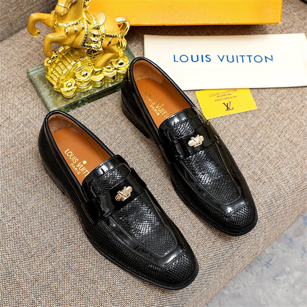 Lv Loafer 039