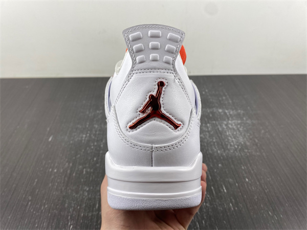 Jordan 4 Retro Metallic Orange CT8527-118