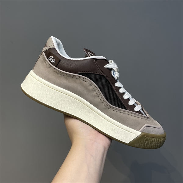 Dr x Travis Scott Sneaker