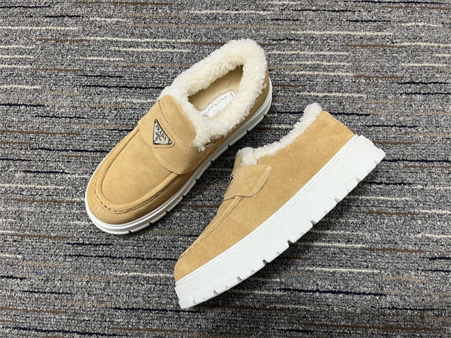 Prada Sneaker Women 1