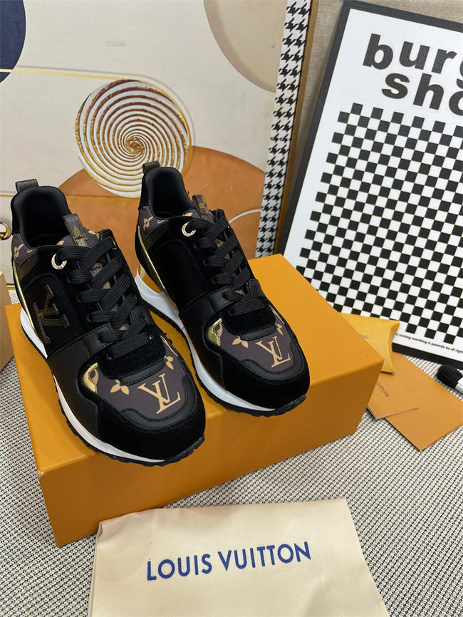 Lv Runner Sneaker 53