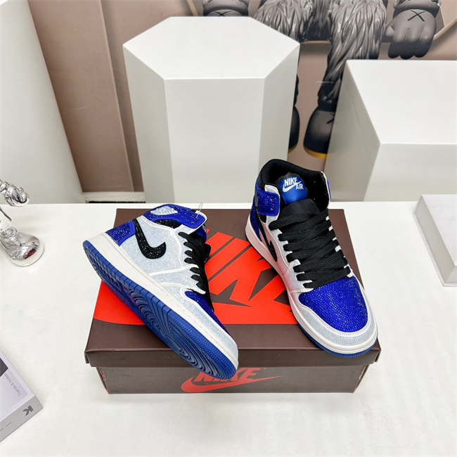 Nike Air Jordan 1 High crystal T011