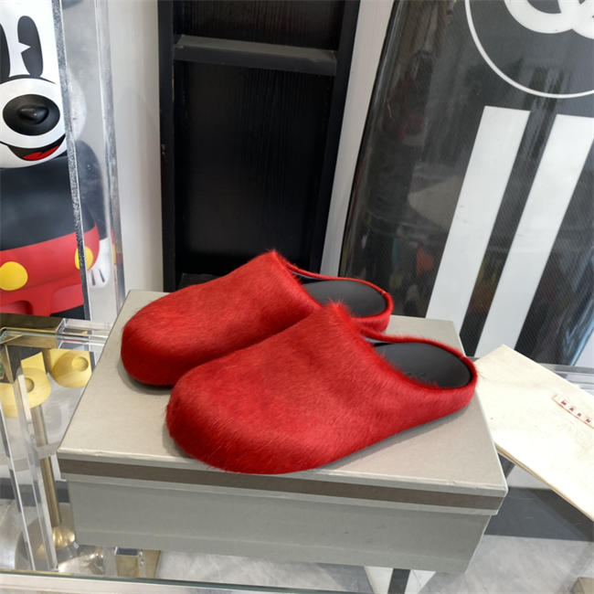 Marni Slipper