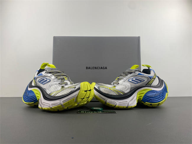 12Balenciaga 792779 W2MV2 9741