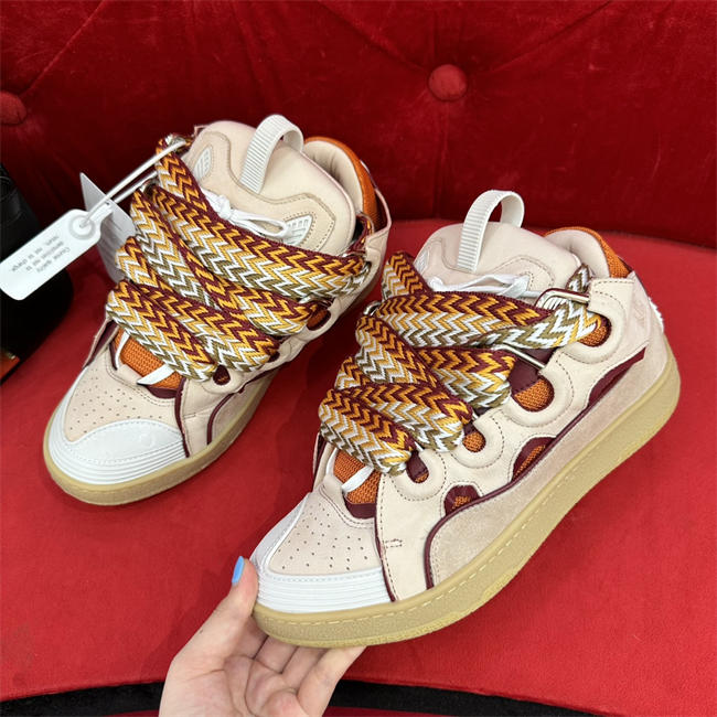 Lanvon Curb Sneaker 32