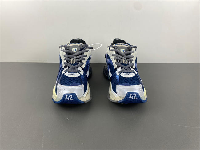 7.5Balenciaga 772774-WRUNG 2410