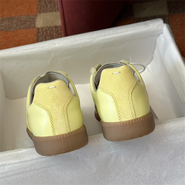 ma*s*n Ma*i*la sneaker