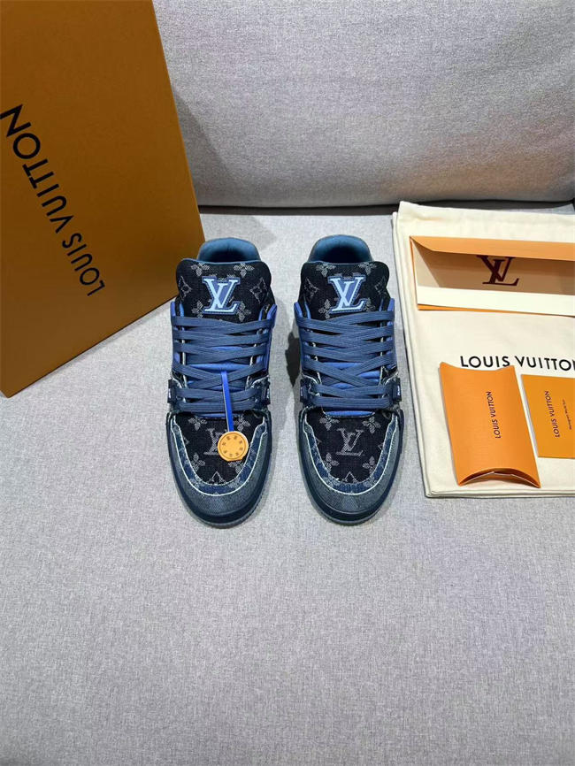 LV Trainer Sneaker