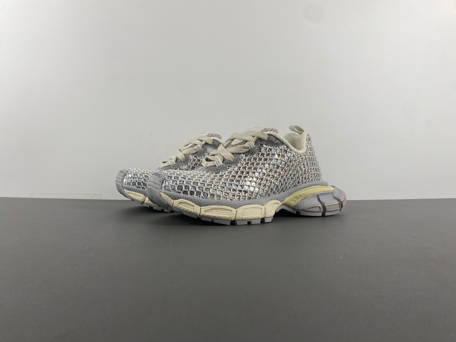 Balenciaga Phantom Sneaker 788878 W3XL4 9056