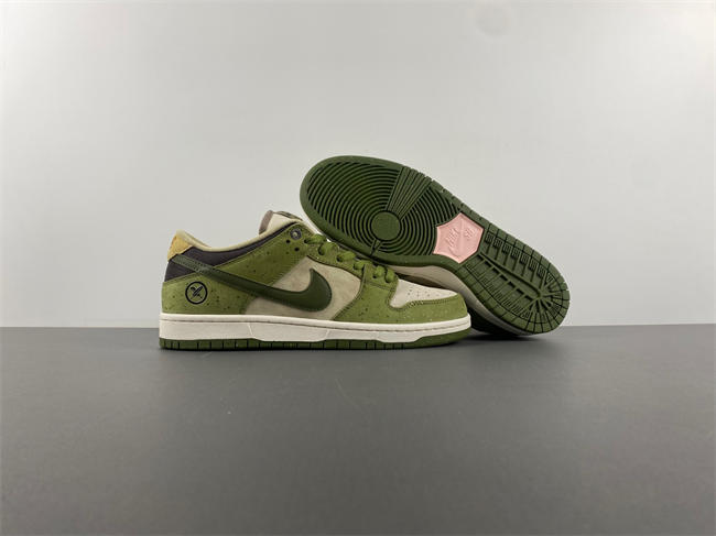Yuto Horigome x Nike SB Dunk Low HF8022-300