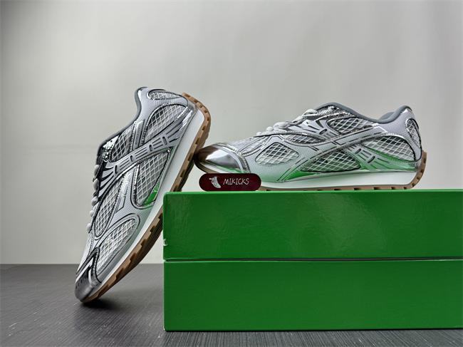 Bottega Veneta Orbit Surf 741357 V2X40 1425