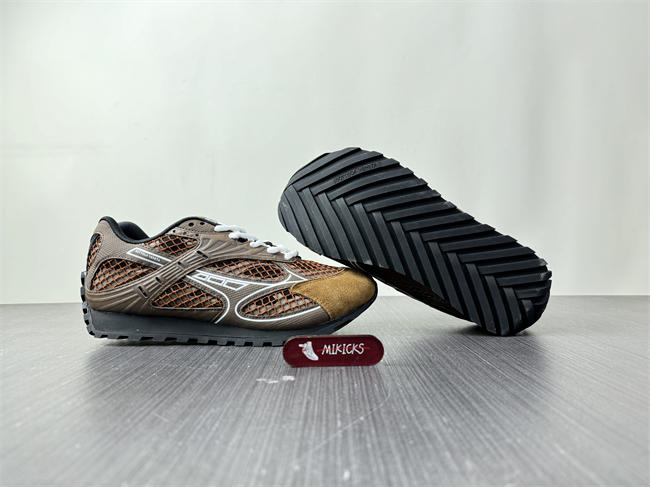 Bottega Veneta Orbit Surf 741357 V2X40