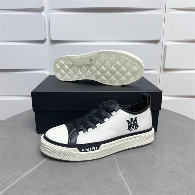 AMIR1 SNEAKERS