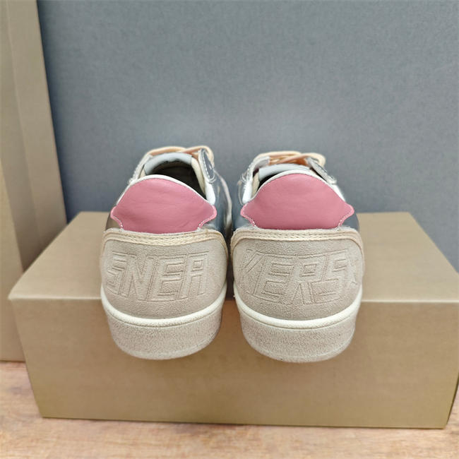 Golden Goose Sneaker