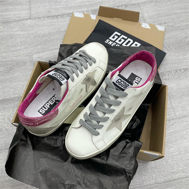 Golden Goose Sneaker
