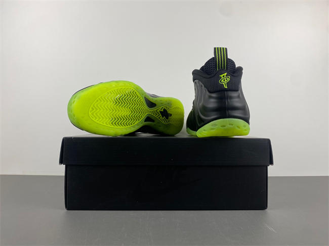 Nike Air Foamposite One “Volt” HF2902-001