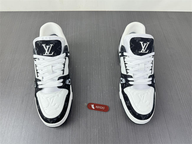 Luis Vitton Trainer 2021ss BM0159