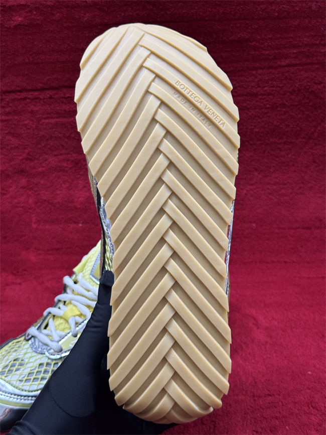 Bottega Veneta Orbit Surf