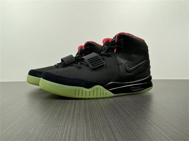 Nike Air Yeezy 2 NRG Kanye 508214-006
