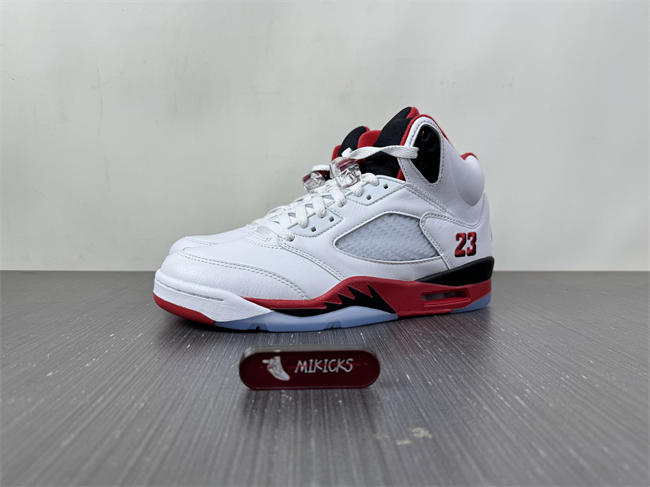Air Jordan 5 Fire Red Black Tongue 2025 HQ7978-101