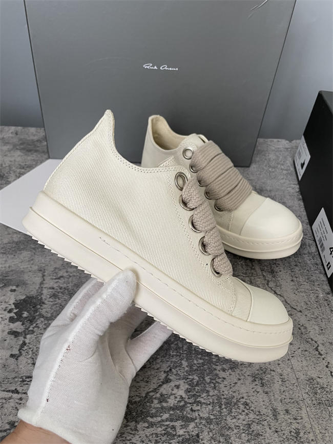 Rick Owens Low Sneaker 37