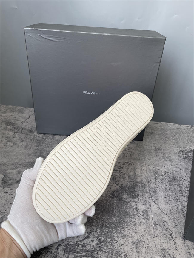 Rick Owens Low Sneaker 70
