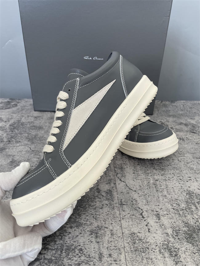 Rick Owens Low Sneaker 72