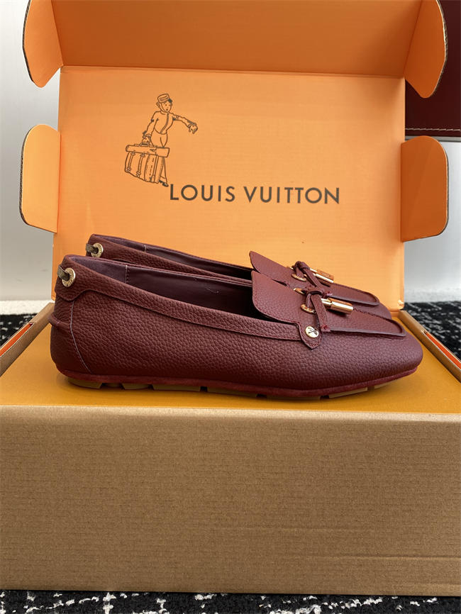 Lv Loafer 067