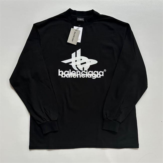 Balenciaga Long Sleeve T-shirt