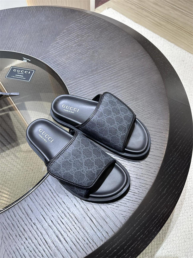 Gucci Slide 86